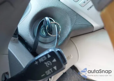 2005 Lexus Rx 330 z USA, uszkodzony, nr VIN 2T2HA31U25C079957